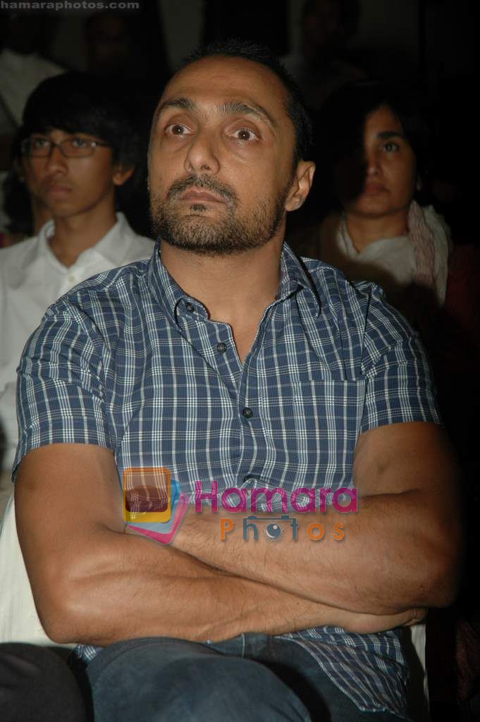 Rahul Bose at Standard Chartered photo competition winners announcement in Trident on 28th March 2011 