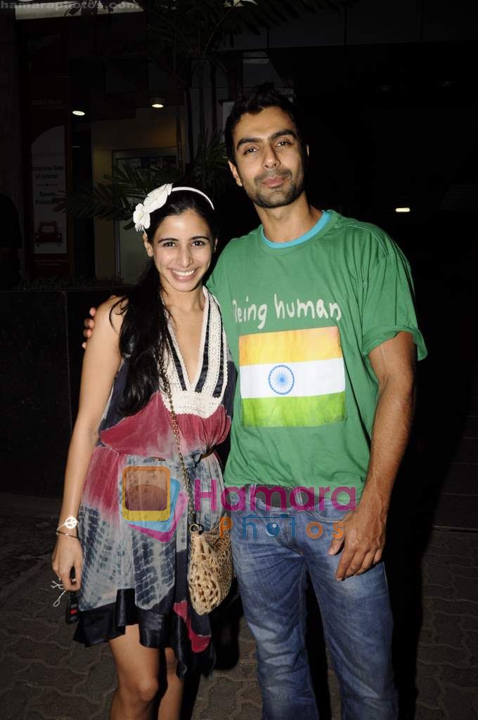 Ashmit Patel, Sonia Mehra at Salman's cricket bash in Poison on 30th March 2011 