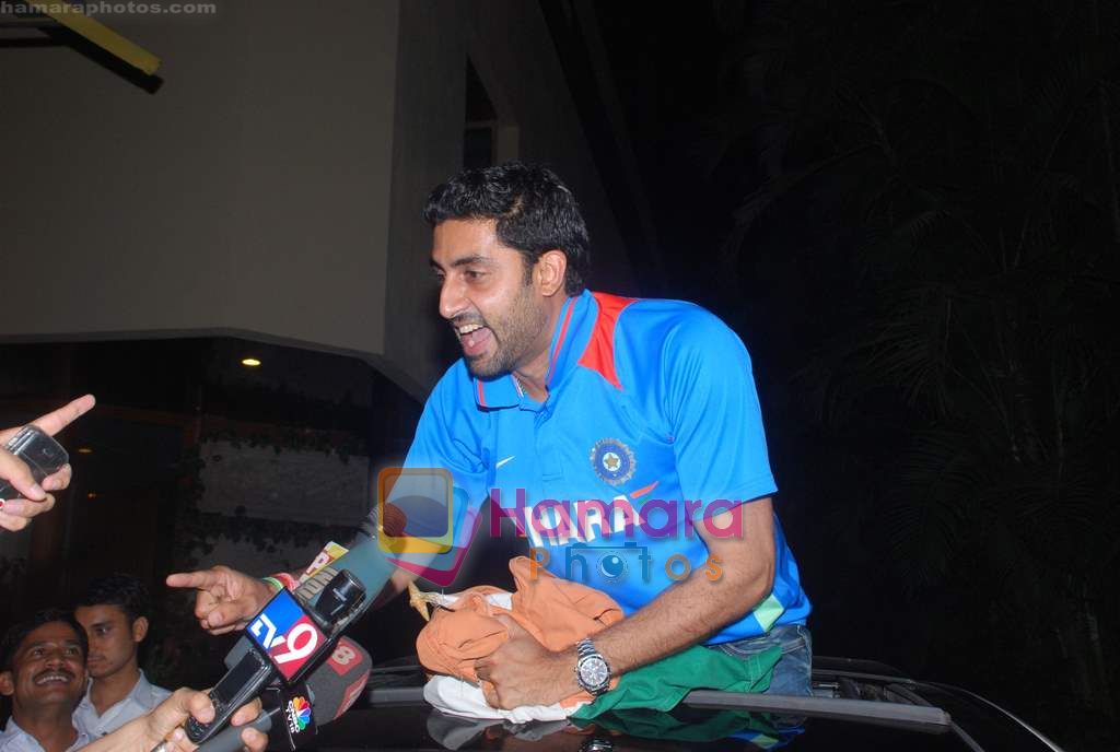 Abhishek Bachchan celebrates India's victory in Juhu, Mumbai on 2nd April 2011 