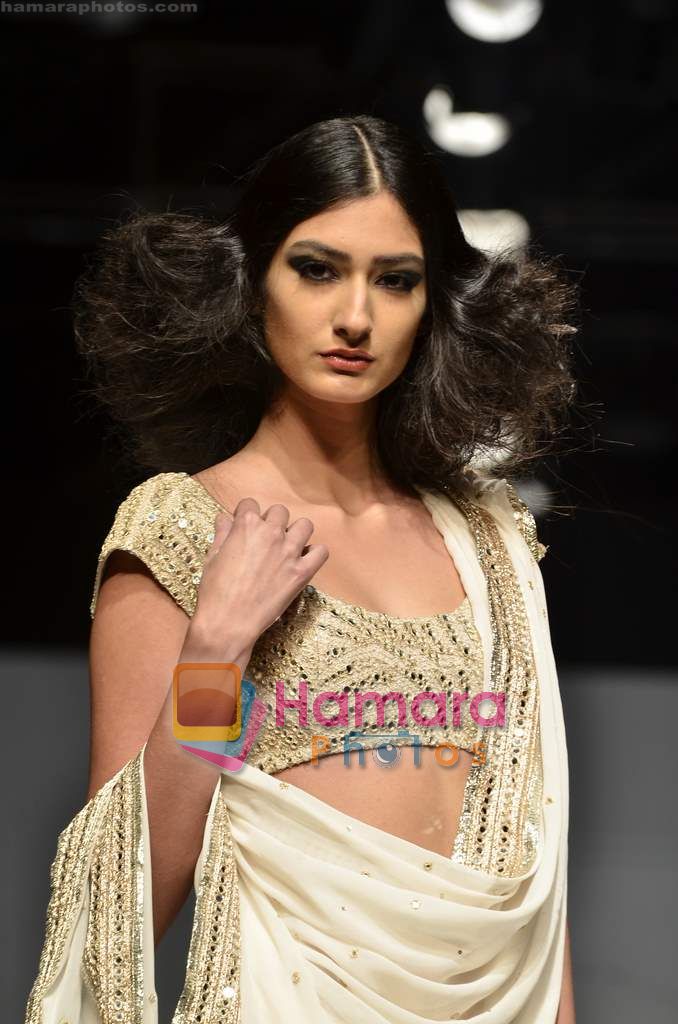 Model walks the ramp for Anand Kabra show on Wills Lifestyle India Fashion Week 2011-Day 5 in Delhi on 10th April 2011 