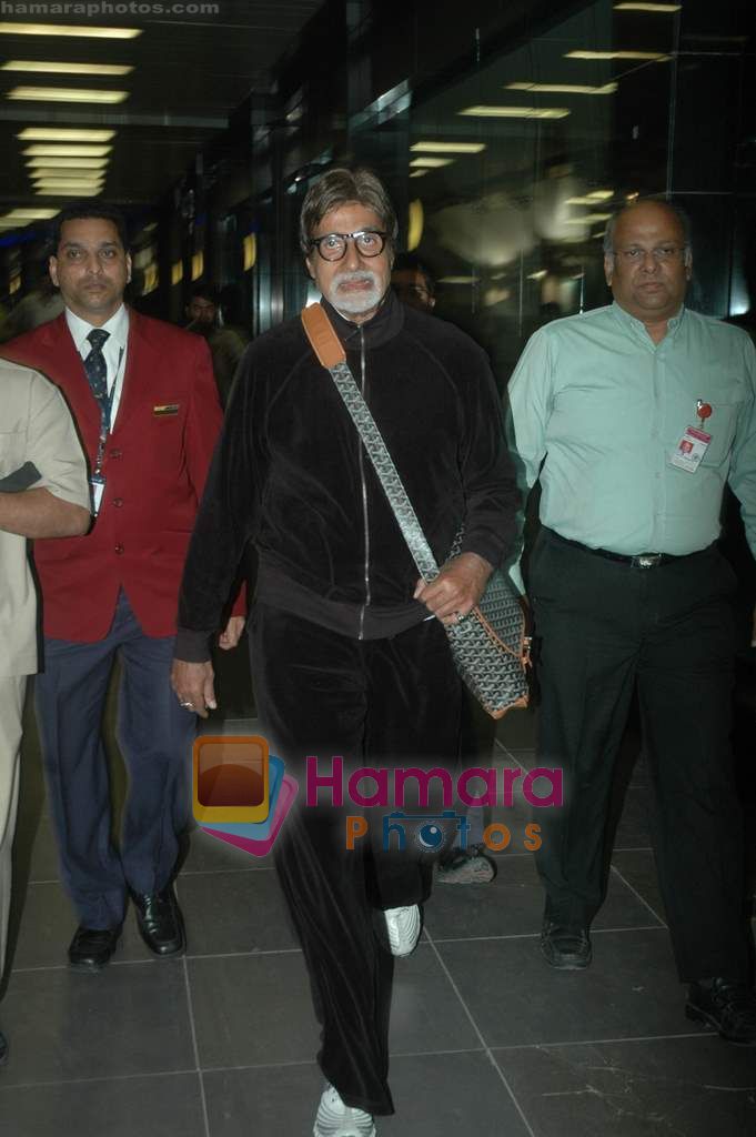Amitabh Bachchan spotted separately at the airport on 14th April 2011 