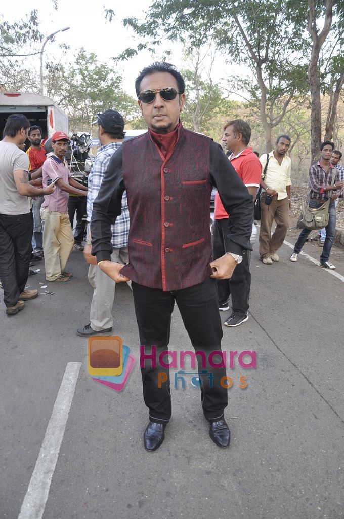 Gulshan Grover on the sets of  Raqt-Ek Rishta in filmcity, Mumbai on 27th April 2011 