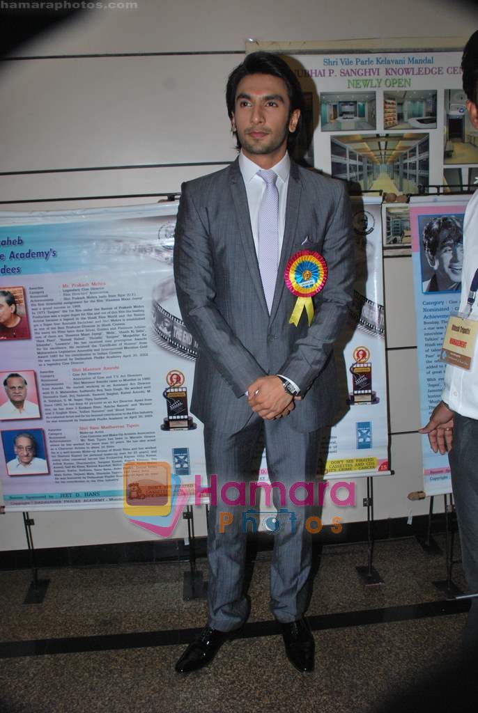 Ranveer Singh at Dadasaheb Phalke Awards in Bhaidas Hall on 3rd May 2011 