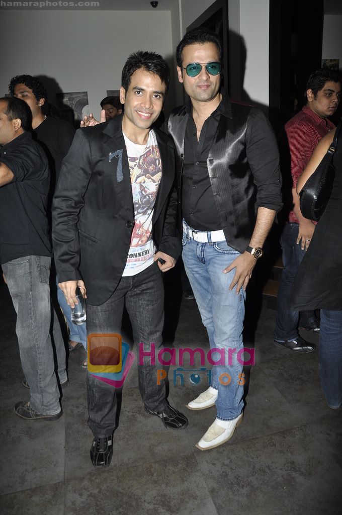 Rohit Roy at the Success bash of Shor in the City in Fat CAt Cafe, Mumbai on 6th May 2011 