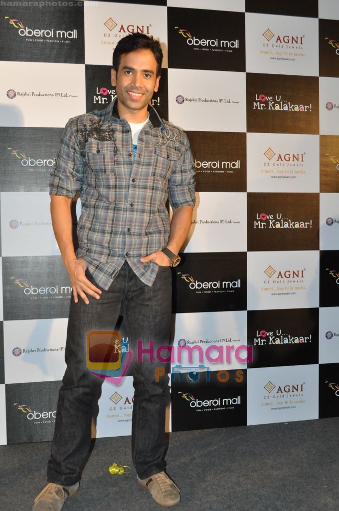 Tusshar Kapoor promote Love U... Mr. Kalakaar at Agni Store, Oberoi Mall, Mumbai on 6th May 2011