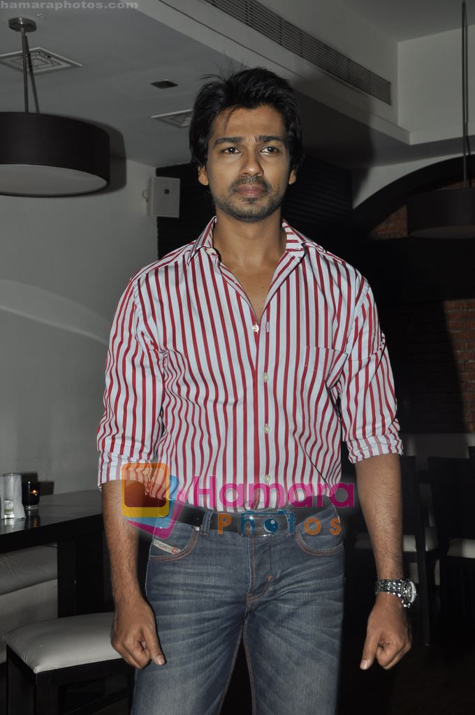 Nikhil Dwivedi at the Success bash of Shor in the City in Fat CAt Cafe, Mumbai on 6th May 2011 