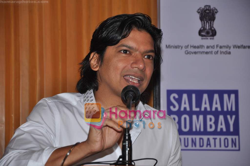 Shaan at Anti-tobacco campaign with Salaam Bombay Foundation and other NGOs in Tata Memorial, Parel on 10th May 2011 