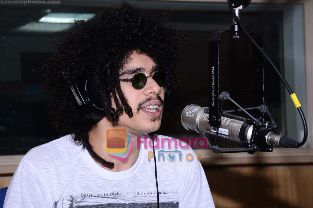 Imaad Shah Promote 404 at Radio City in Bandra, Mumbai on 11th May 2011 