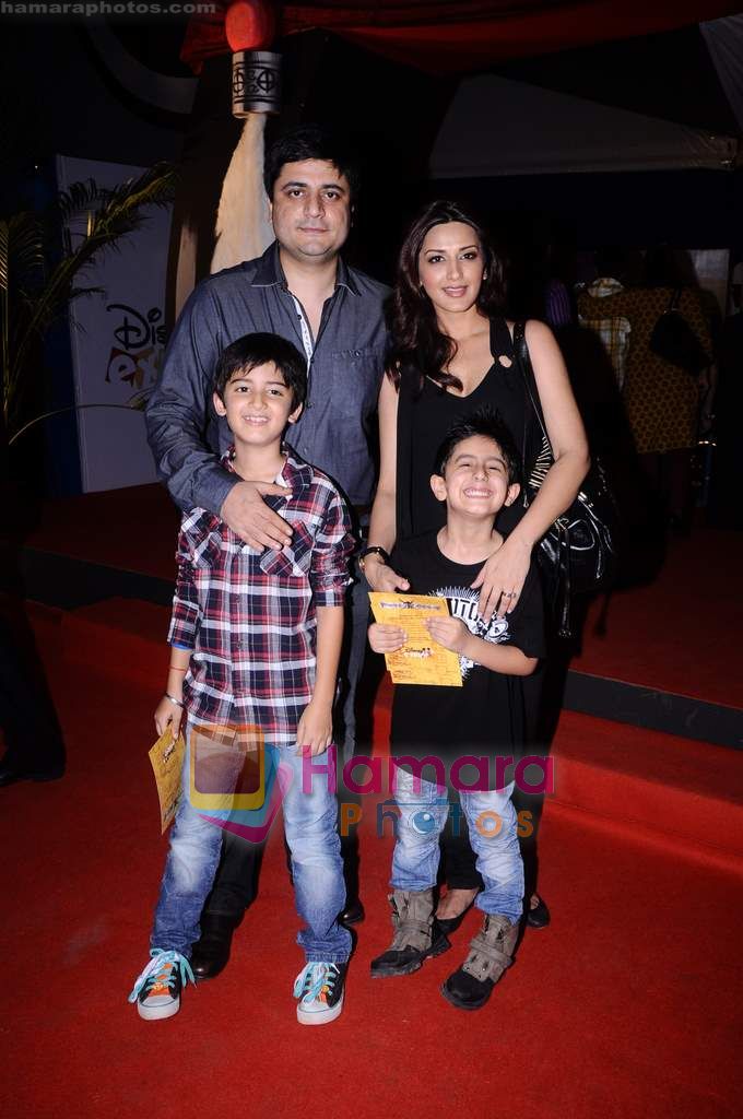 Sonali Bendre at Pirates of the Carribean premiere in Imax on 18th May 2011 