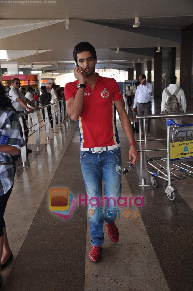 Siddharth Mallya snapped at Mumbai airport on 23rs May 2011 