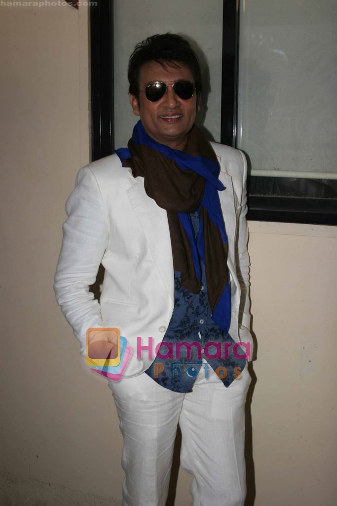 Shekhar Suman on the sets of Comedy Ka Maha Muqabala in Madh, Mumbai on 30th May 2011 