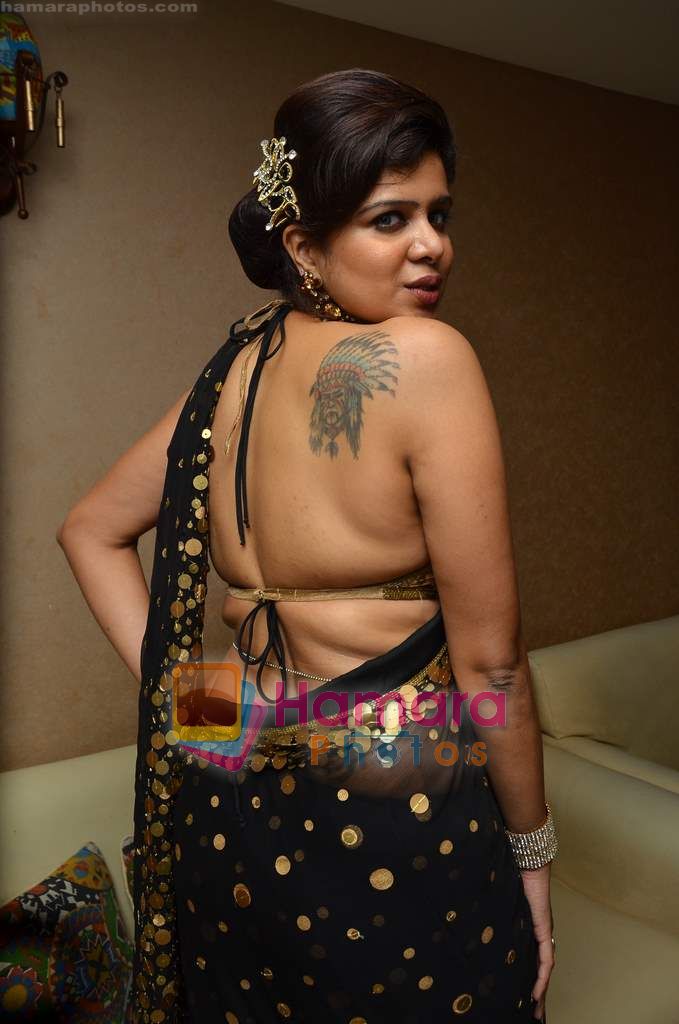 at Nandini Jumani's birthday bash in Marimba Lounge on 2nd June 2011 