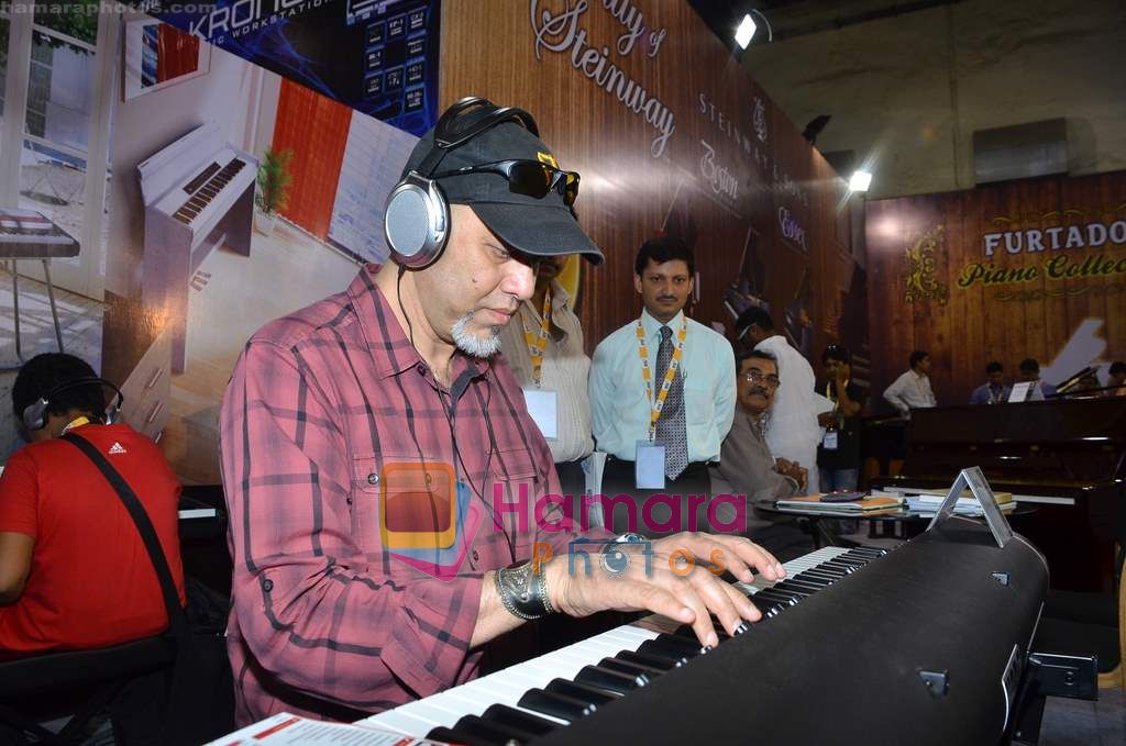 Loy Mendonsa snapped at Palm Expo in NSE Goregaon on 2nd June 2011 