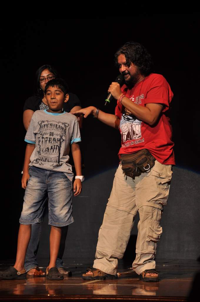 Amol Gupte at Shiamak's Summer Funk show in Sion on 5th June 2011