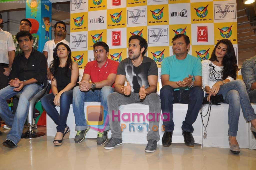 Sunidhi Chauhan, Mohit Suri, Emraan Hashmi, Kishan Kumar, Jacqueline Fernandez at Murder 2 music launch in Planet M on 10th June 2011 