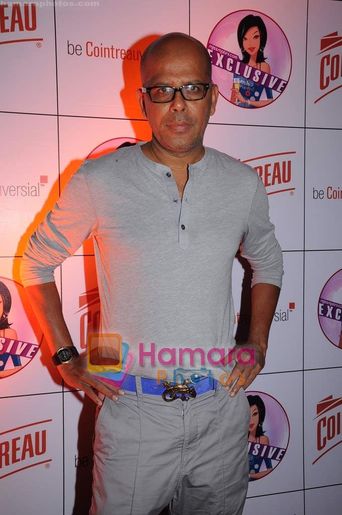 Narendra Kumar Ahmed at Miss Malini bash for Cointreau in Blue Frog on 12th June 2011 