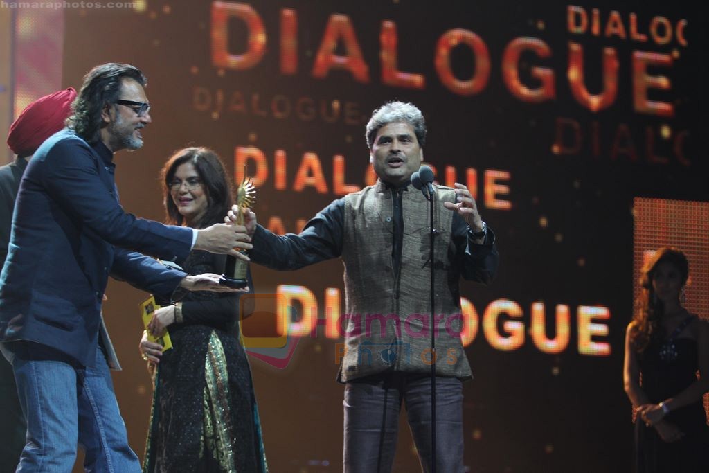 Vishal Bharadwaj wins for Best Dialogue at IIFA awards 2011 in Toronto, Canada on 24th June 2011