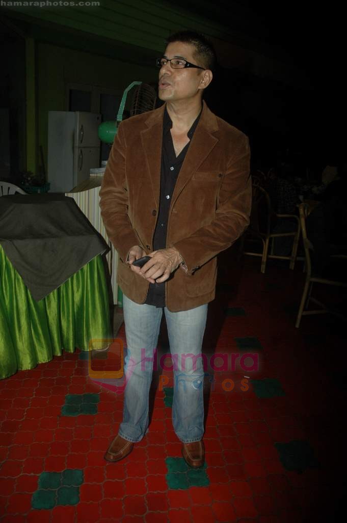 Sudesh Berry at Yuva Tigers bash in Rennaisance Club on 27th June 2011 
