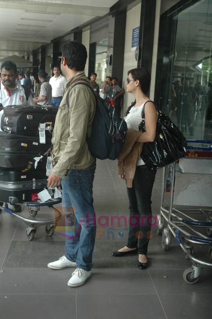Dia Mirza return from Toronto in Mumbai Airport on 27th June 2011 