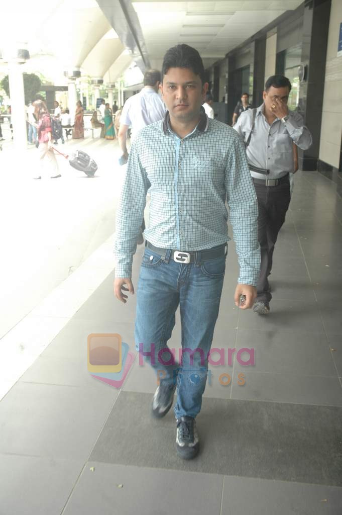 Bhushan Kumar return from Toronto in Mumbai Airport on 27th June 2011 