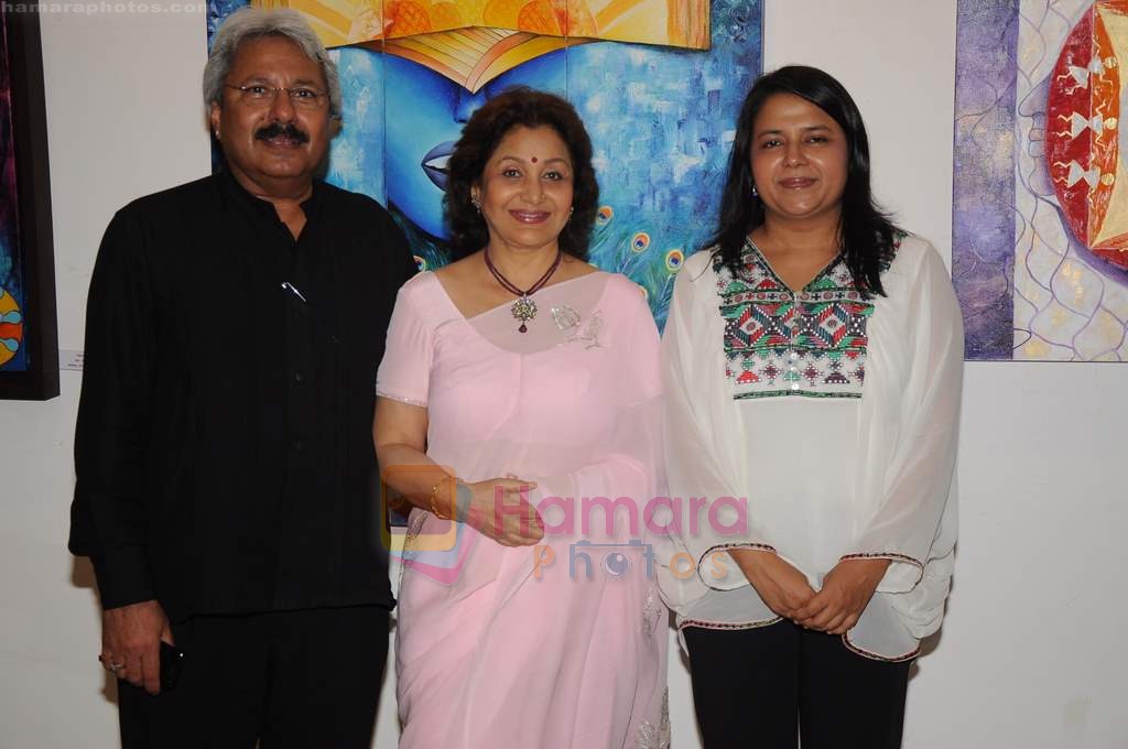 maya alagh at Poonam Aggarwal art event in Museum Art gallery on 27th June 2011 