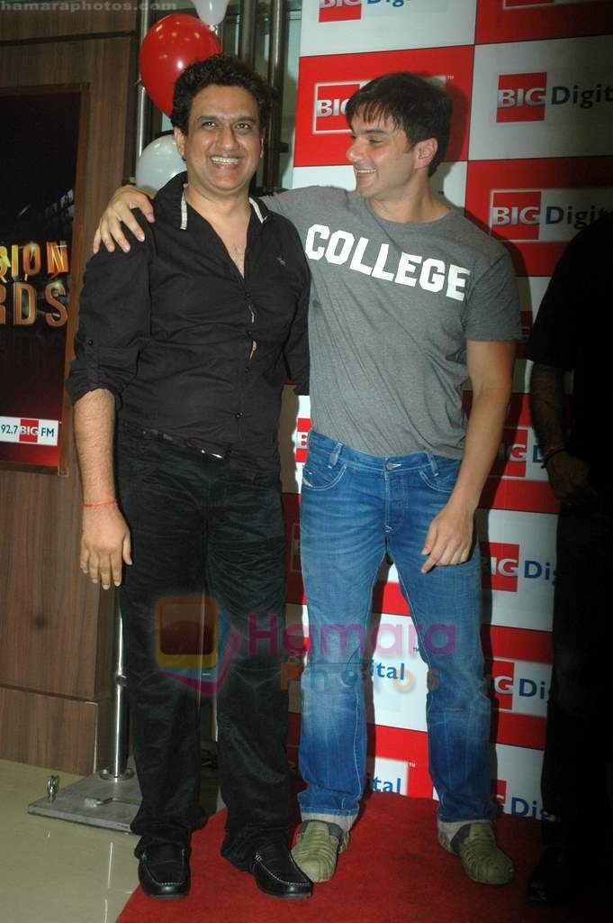 Sohail Khan, Dabboo Malik at Chillar Party promotional event in Infinity Mall on 1st July 2011 