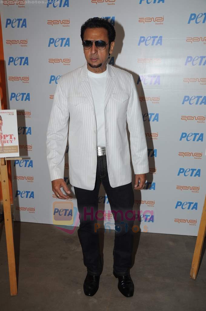 Gulshan Grover grace the PETA event to support Stray dogs in Zenzi on 5th July 2011