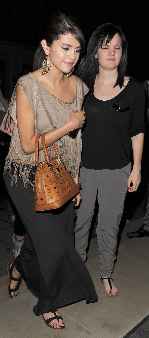 Selena Gomez - Arriving at her Hotel in London, July 5, 2011