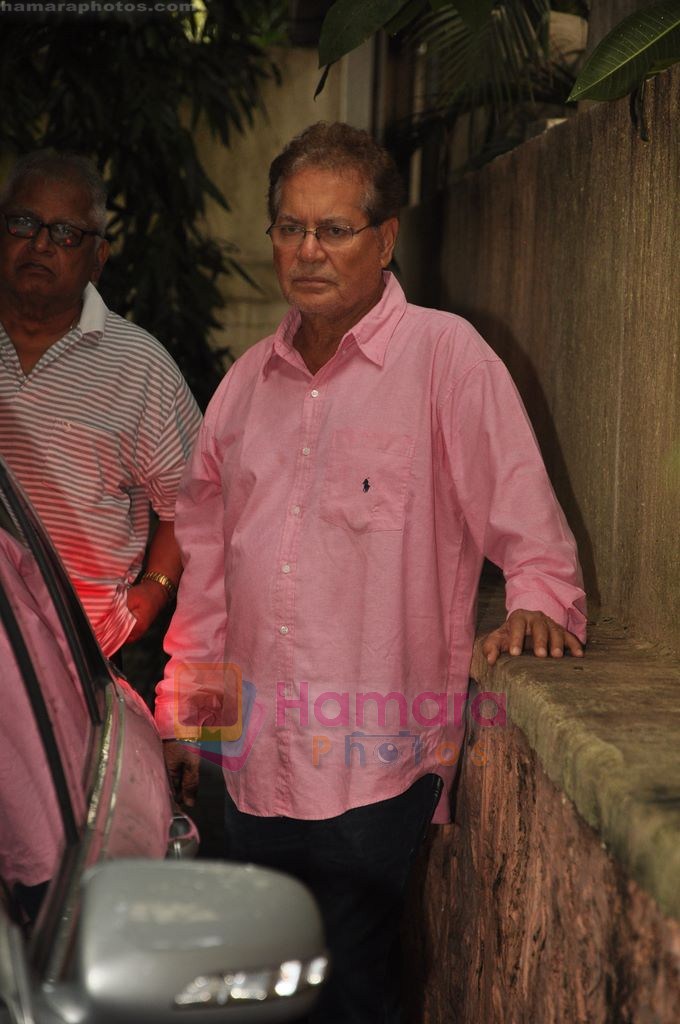 Salim Khan at Chillar Party screening in Ketnav, Bandra, Mumbai on 6th July 2011