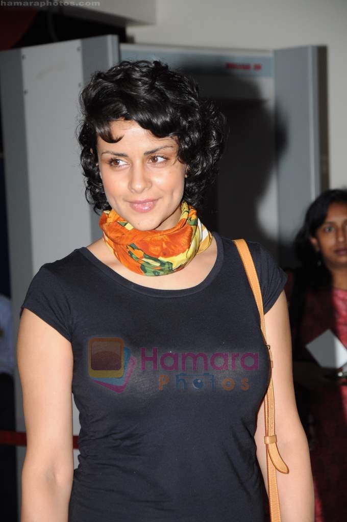 Gul Panag at Chillar Party premiere in PVR on 6th July 2011