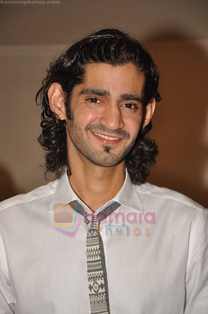 Gaurav Kapoor at Chala Mussadi Office Office film trailer launch in Andheri on 12th July 2011