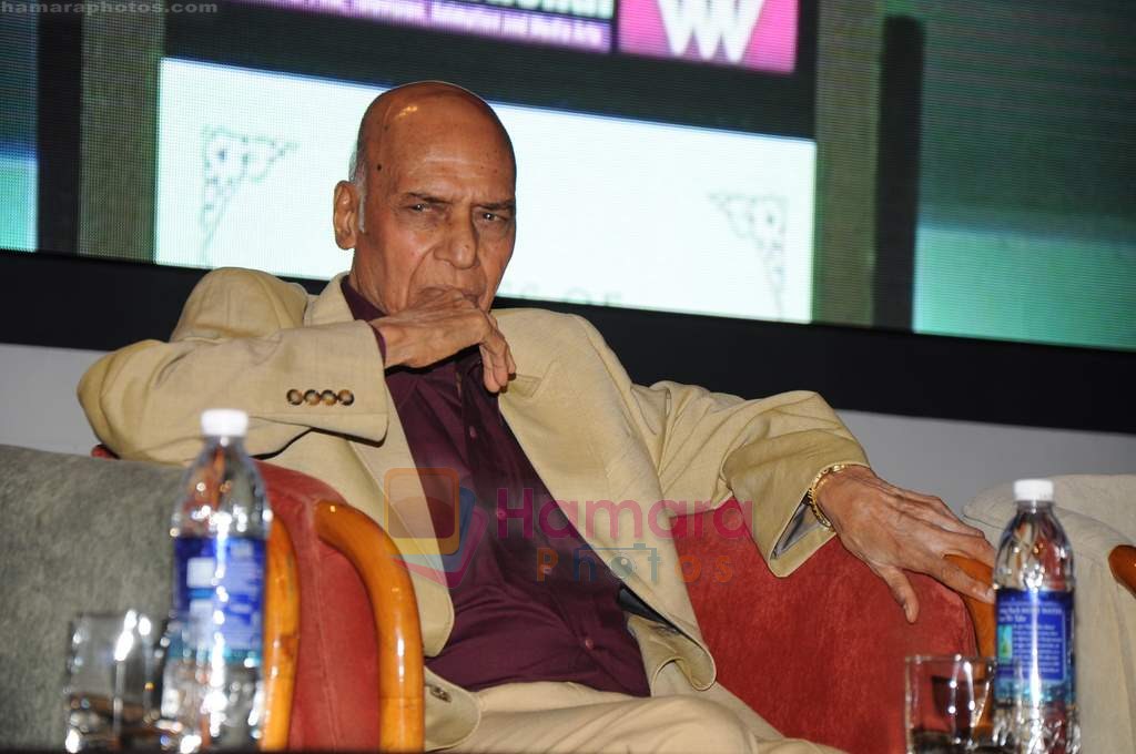 Khayyam at Whistling Woods 4th convocation ceremony in St Andrews on 18th July 2011
