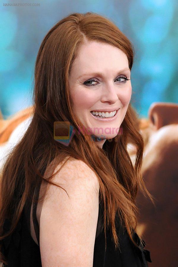 Julianne Moore at the New York premiere of the movie Crazy, Stupid, Love at the Ziegfeld Theatre on 19th July 2011