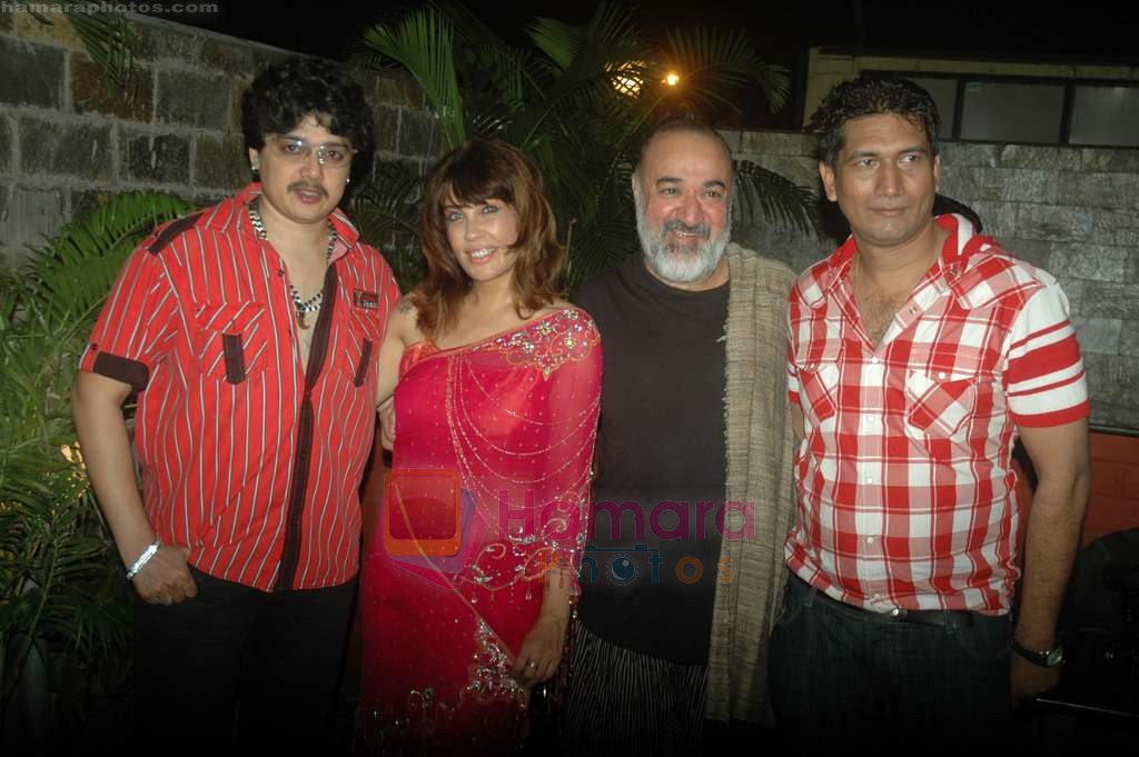 Harry Anand at Satish Reddy's daughter's bday bash in Marimba Lounge on 20th July 2011