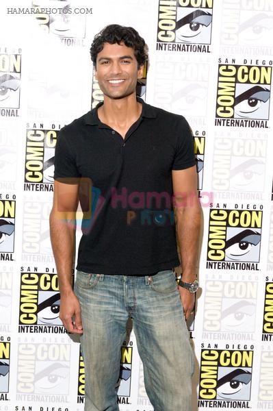 Sendhil Ramamurthy attends the 2011 Comic-Con International San Diego - Day 1 - Covert Affairs Photocall on July 21, 2011