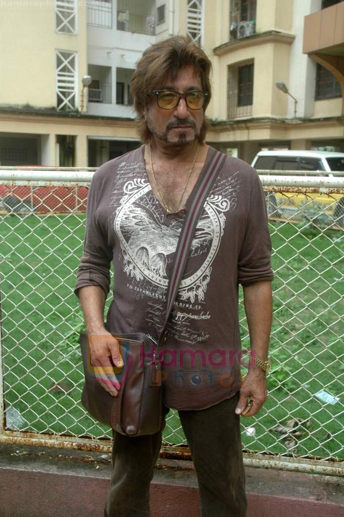 Shakti Kapoor on location of Daal Mein Kuch Kaala Hain in Mumbai on 27th July 2011