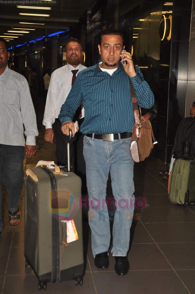 Gulshan Grover snapped in Mumbai Airport on 29th July 2011