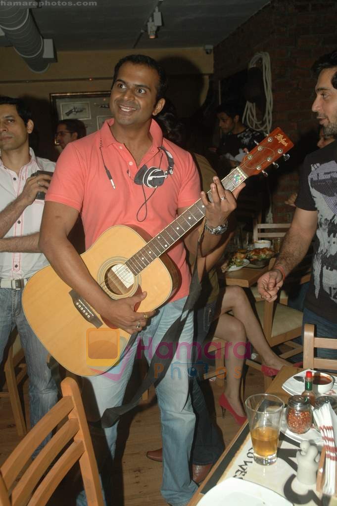 Siddharth Kannan at Meet Brothers launch new restaurant Wild Wild West in Fun Republic on 29th July 2011