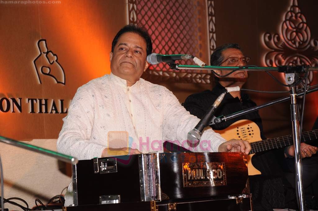 Anup Jalota at Ghazal festival Khazana day 2 in Trident, Mumbai on 30th July 2011