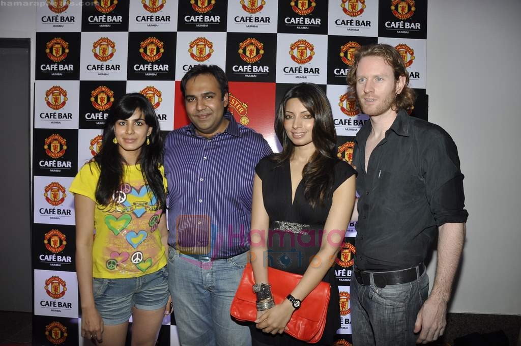 Shama Sikander at Manchester United Cafe launch in Malad on 31st July 2011