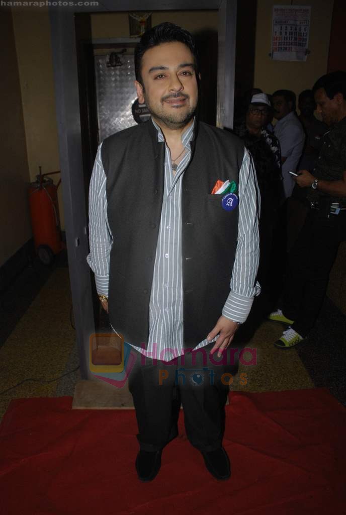 Adnan Sami on the sets of Saregama Lil champs in Famous on 9th Aug 2011