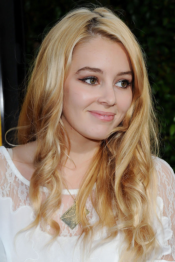 Keeley Hazell attends the LA Premiere of THE HELP in Samuel Goldwyn Theater, Beverly Hills on 9th August 2011