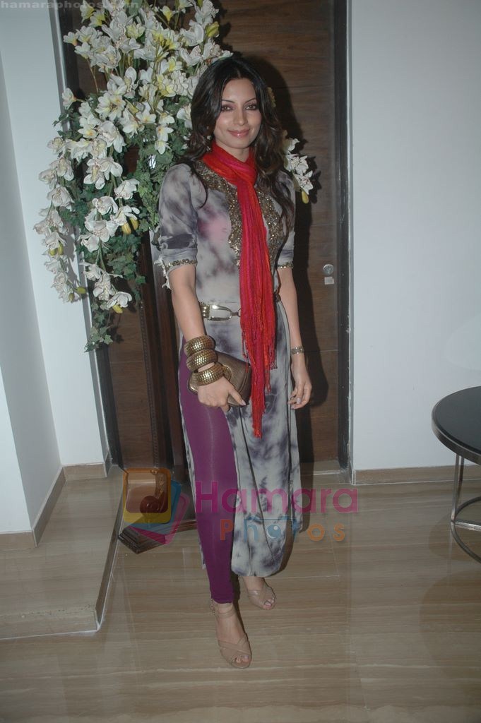 Shama Sikander at Beach Cafe album Launch in Sahara Star, Mumbai on 13th Aug 2011