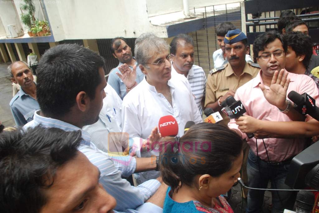 Aditya Raj Kapoor - Shammi Kapoor's son speak to media on 14th Aug 2011