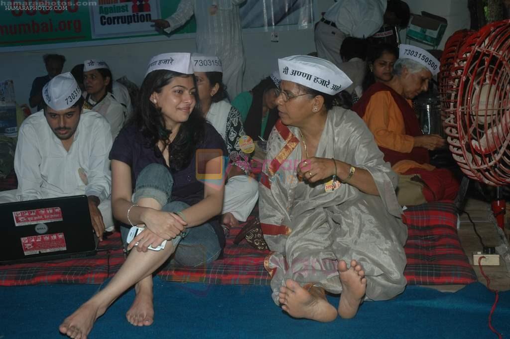 Deepti Talpade support Anna Hazare in Azad Maidan on 21st Aug 2011