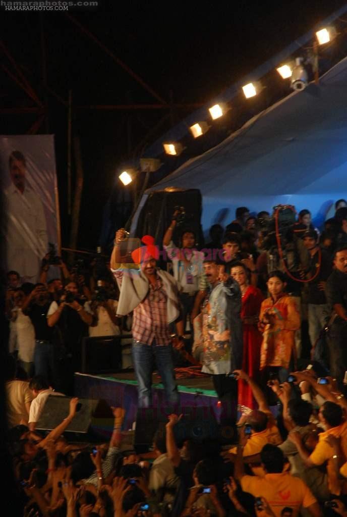 Ajay Devgan at Sachin Ahir Dahi Handi in Worli, Mumbai on 22nd Aug 2011