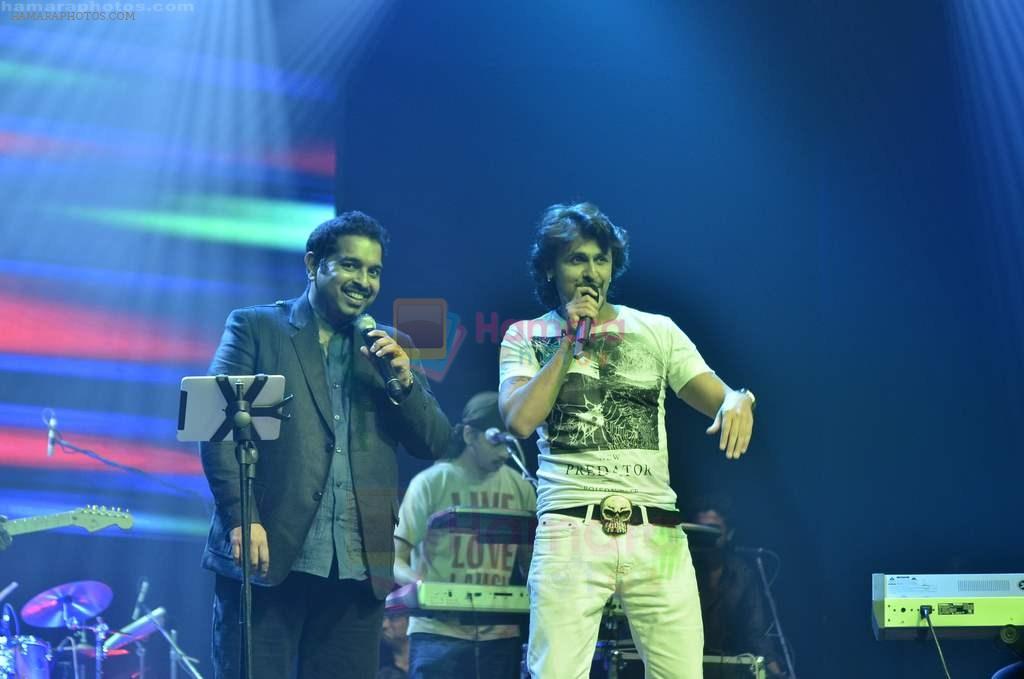 Sonu Nigam at Shankar Ehsaan Loy 15 years concert celebrations in Mumbai on 24th Aug 2011