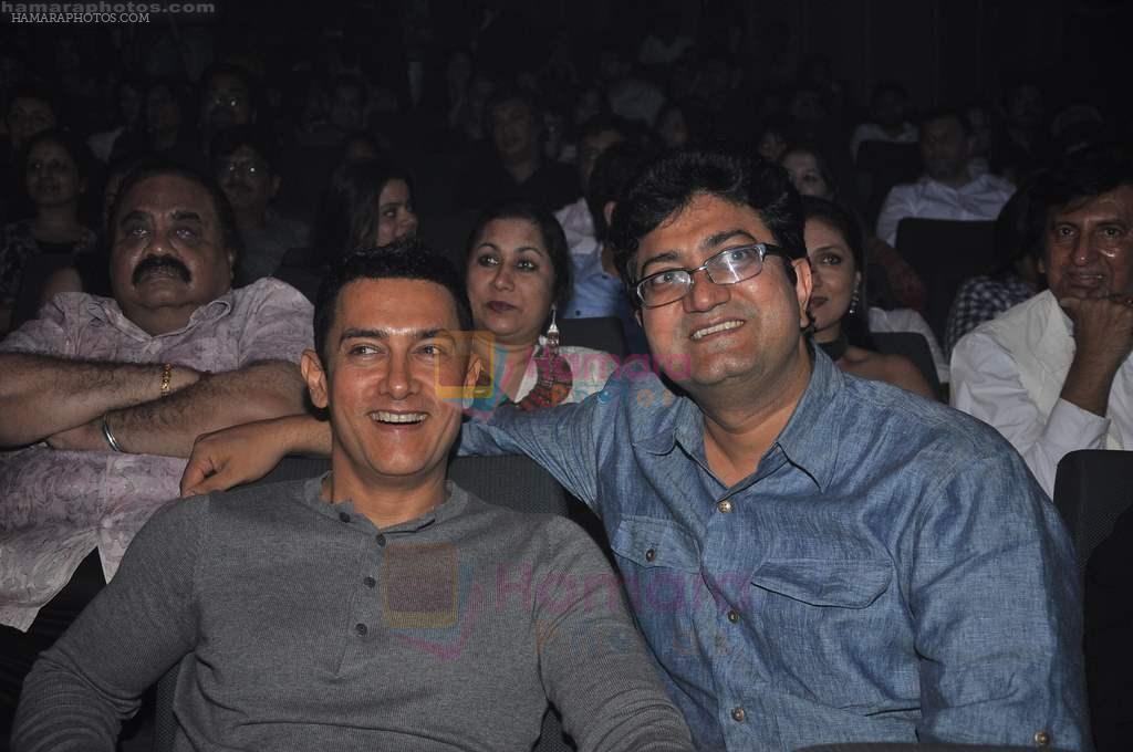 Aamir Khan at Shankar Ehsaan Loy 15 years concert celebrations in Mumbai on 24th Aug 2011
