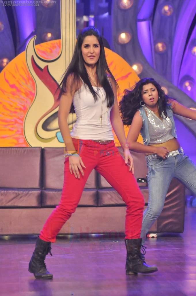 Katrina Kaif On the sets of Hrithik's Just Dance in Filmcity on 27th Aug 2011