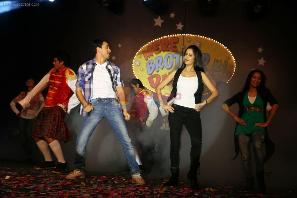 Katrina Kaif, Imran Khan promote Mere Brother Ki Dulhan in Inorbit Mall, Malad, Mumbai on 30th Aug 2011